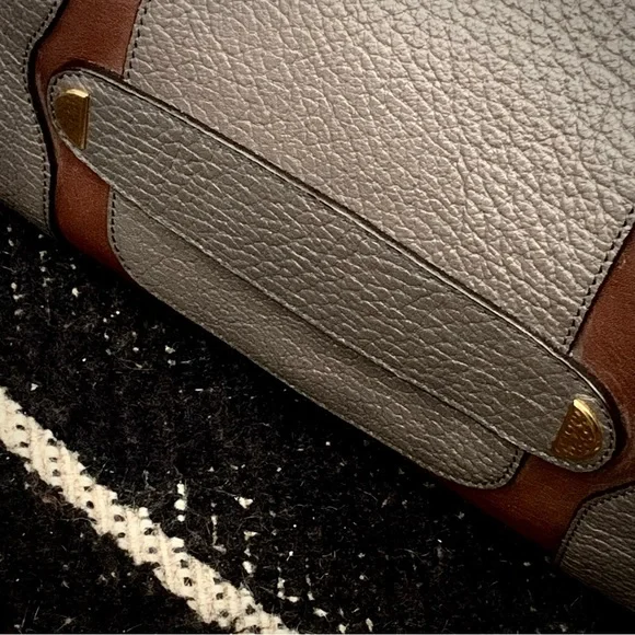 MARC JACOBS PEEBLED | DARK TAUPE AND BROWN WITH HAMMERED GOLD HARDWARE | ITALY - Picture 17 of 17